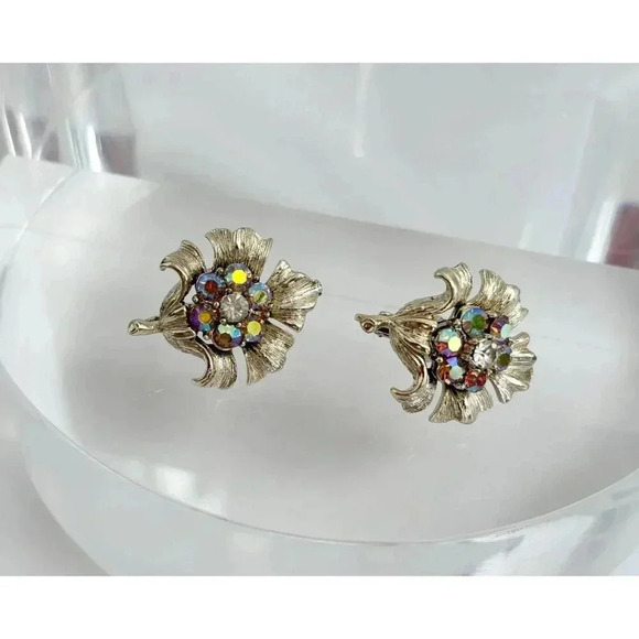 Vintage Coro Signed Gold Toned Floral MCM Iridescent Rhinestone Clip On Studs - Picture 3 of 7
